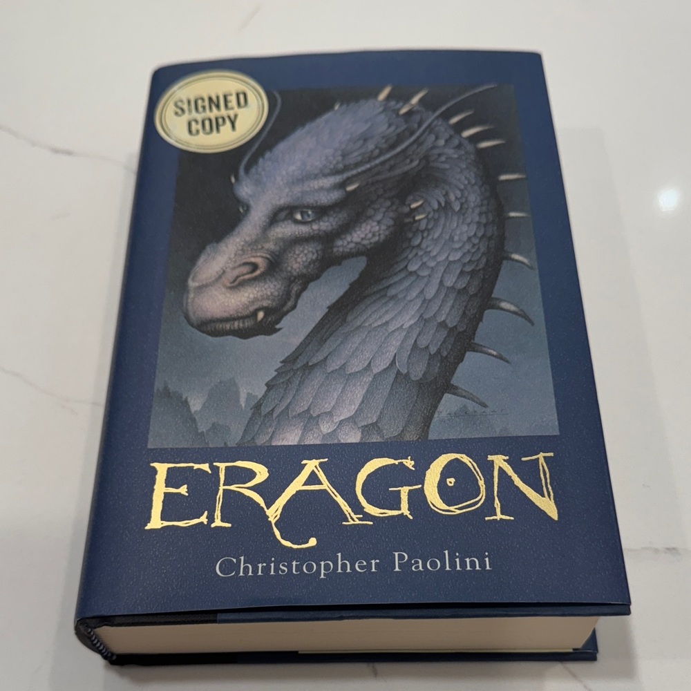 The Inheritance Cycle Ser.: Eragon :
Book by Christopher Paolini (2003)
Signed